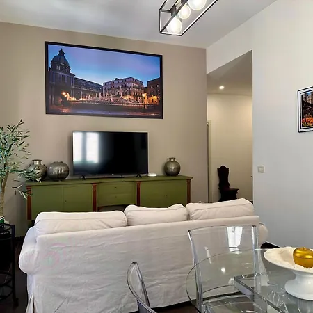 Apartment Flat44 *