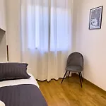 Flat44 パレルモ